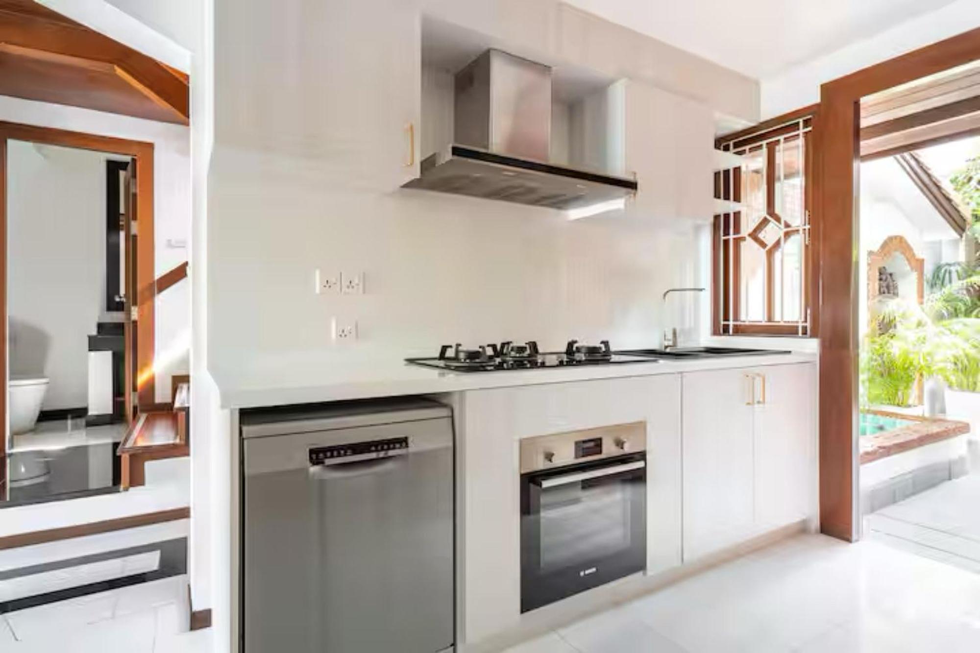 Thai Heritage Villa Melitta Bangrak Bohput, Beach, Pool, Seaviews, 6-Suite, Full Villa, Luxury, Aaa Location Koh Samui Экстерьер фото